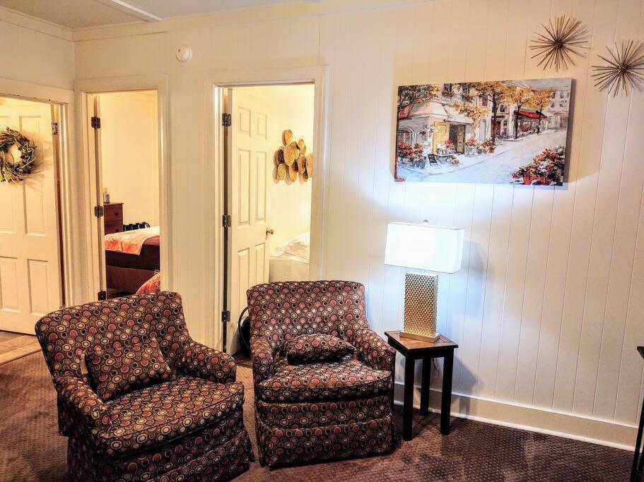 #05 - Lakefront Two Bedroom Cottage- Pet Friendly هوت سبرنغز المظهر الخارجي الصورة
